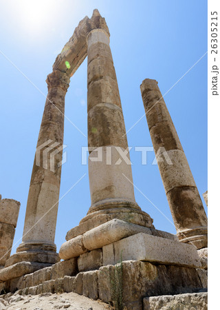 The pillars of the temple of Hercules in Amman 26305215