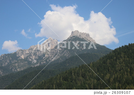 ドロミテの風景 26309107