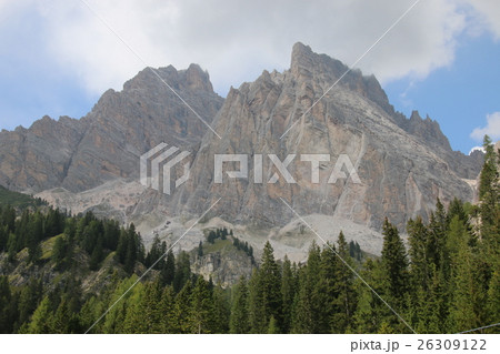 ドロミテの風景 26309122