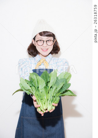 農業　女性 26318759