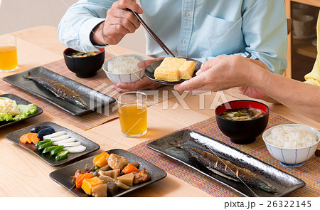 食事 26322145