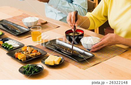 食事 26322148