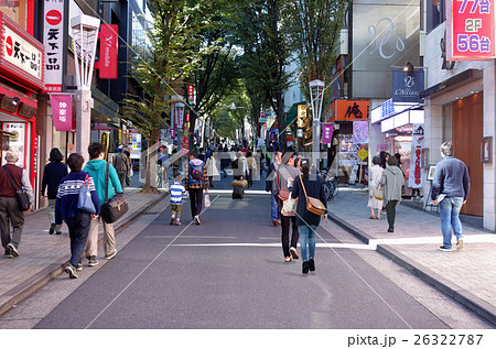 神楽坂通りの歩行者天国 26322787