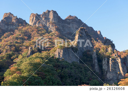 夕刻の妙義山 26326608