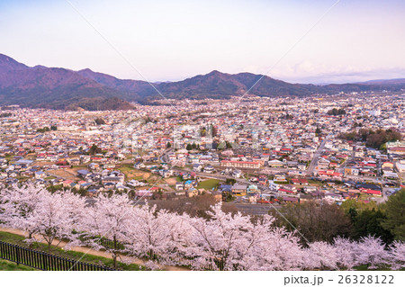 桜と住宅街の風景 26328122