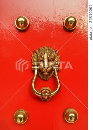 Chinese style lion head door knocker gate Chinese style lion head door knocker gate 26330009