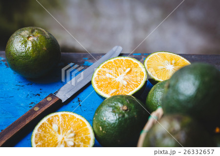 Green Oranges Green Oranges 26332657