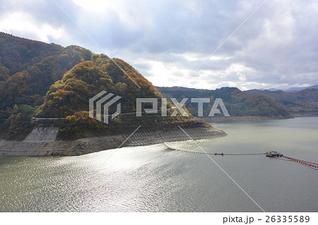 月山湖の紅葉 月山湖の紅葉 26335589