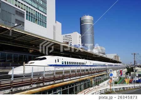 11月　都市風景1949新幹線と新横浜駅 26345873