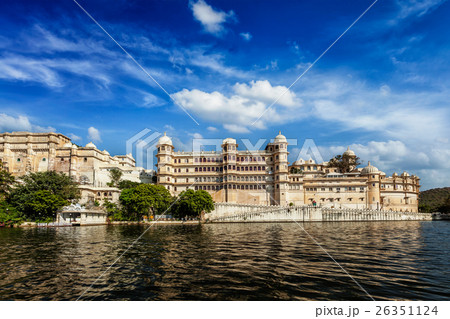 City Palace view from the lake. Udaipur, Rajasthan 26351124