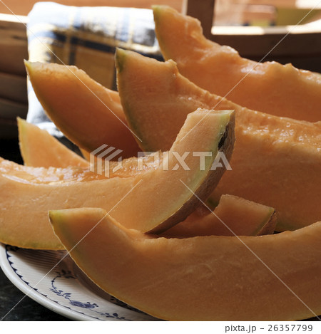 Chicken eggs in carton Chicken eggs in carton 26357799