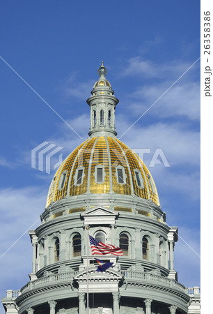 USA, Colorado, Denver, Capitol State building against blue sky 26358386
