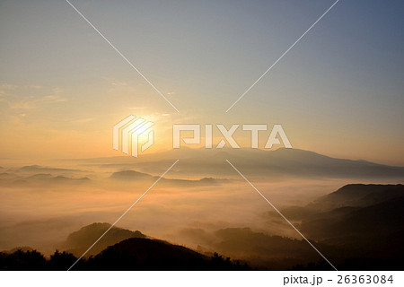 加久藤盆地の雲海 26363084