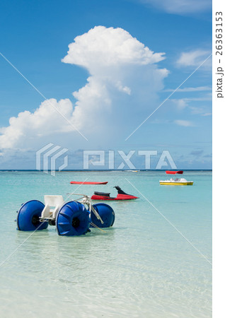 グアム　タモン湾のマリンスポーツ用具 26363153