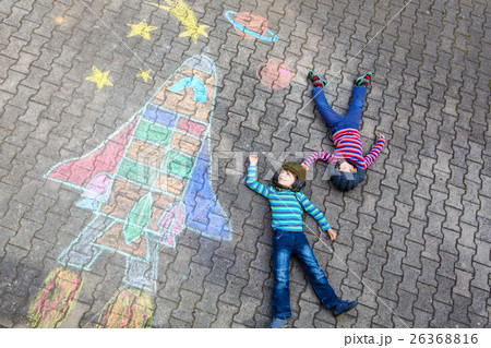 little kid boy flying by a space shuttle chalks little kid boy flying by a space shuttle chalks 26368816
