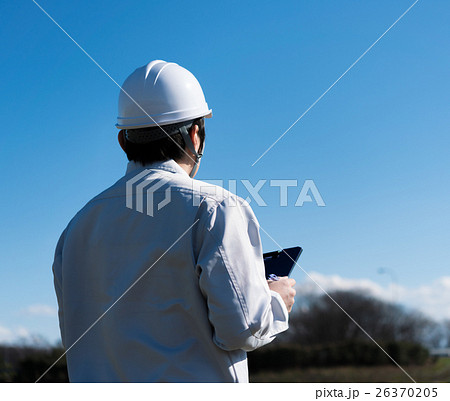 作業着の男性 26370205