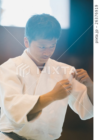 martial artist 26376919