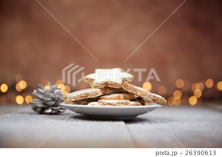 Cinnamon starts cookies for Christmas 26390613