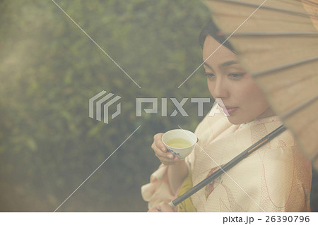 着物の女性　ポートレート 26390796
