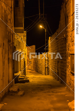 トルコ マルディンの旧市街 路地裏の写真素材