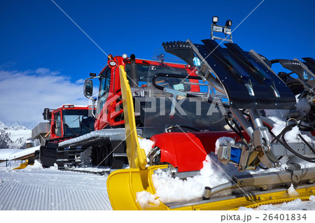 Machine for skiing slope preparations . Machine for skiing slope preparations . 26401834