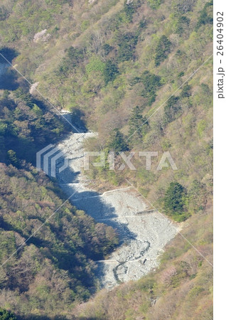 山上から望む新緑のゴーラ沢 山上から望む新緑のゴーラ沢 26404902