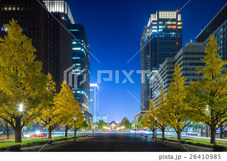 行幸通りからの東京駅周辺の夜景 26410985
