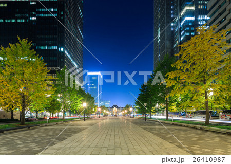 行幸通りからの東京駅周辺の夜景 26410987