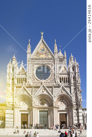 Siena cathedral in a sunny day, Tuscany, Italy. 26414616