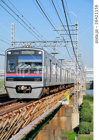 堀切橋を渡る3000オ型京成電車 堀切橋を渡る3000オ型京成電車 26421156