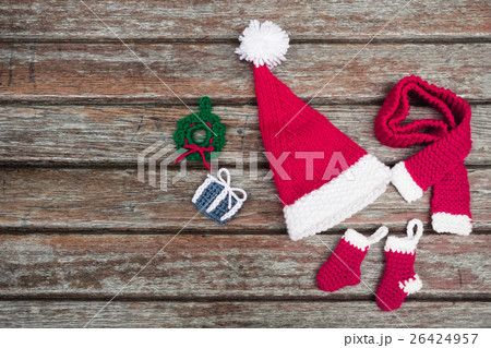 crochet t a red Christmas 26424957