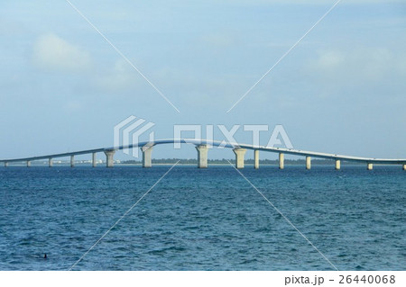 伊良部島から見た伊良部大橋 伊良部島から見た伊良部大橋 26440068