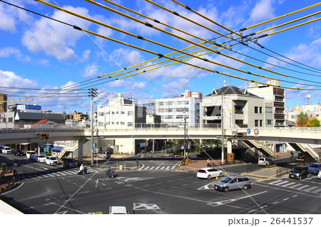 歩道橋から見る交差点 歩道橋から見る交差点 26441537