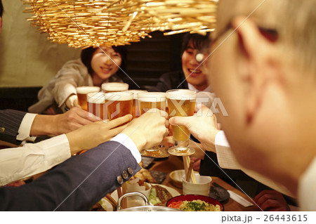 会社 宴会 忘年会イメージ 会社 宴会 忘年会イメージ 26443615