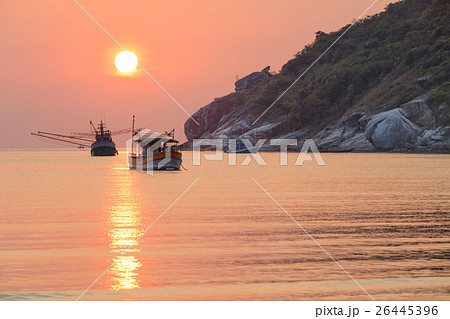 Traditional asian fishing boats Traditional asian fishing boats 26445396