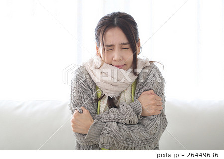 寒い 寒い 26449636