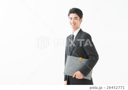 スーツ姿の男性(20代) スーツ姿の男性(20代) 26452771