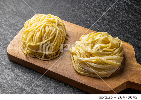 イタリア食材　生パスタ　 Raw pasta and Italian ingredients 26470045
