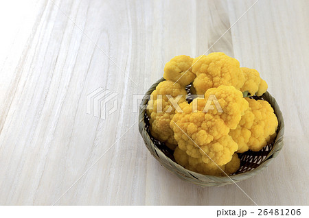 食材 茹で野菜 オレンジ色のカリフラワー 食材 茹で野菜 オレンジ色のカリフラワー 26481206
