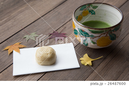 茶道（小春日和の野点イメージ） 26487600