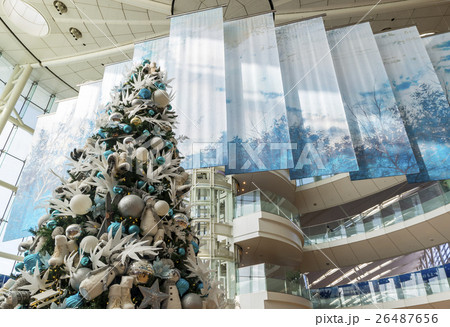 羽田空港　第２ターミナル　クリスマスツリー 26487656