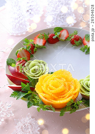 フレッシュフルーツのリースサラダ 26504628