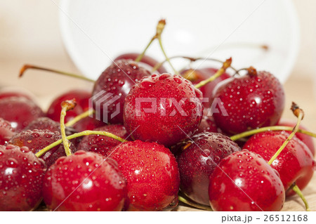 red ripe cherry red ripe cherry 26512168