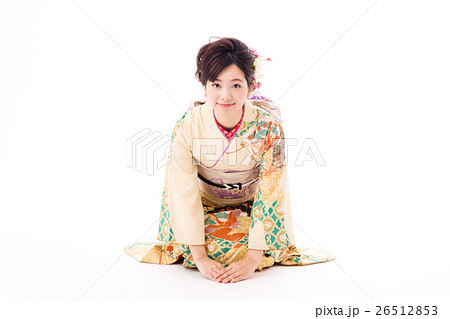 振袖を着た女性 26512853