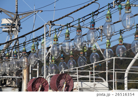 Squid fishing boat fishing lamp - Stock Photo [1727784] - PIXTA