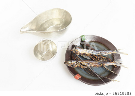 食材 乾物 焼き飛魚と片口と杯 食材 乾物 焼き飛魚と片口と杯 26519283