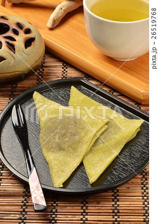 Traditional Japanese confectionery - Yatsuhashi 26519768