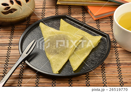 Traditional Japanese confectionery - Yatsuhashi 26519770