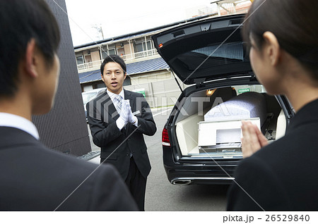 葬儀屋スタッフ 26529840