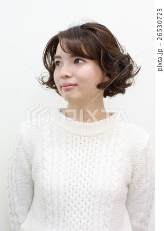 カーリーボブスタイル カーリーボブスタイル 26530723